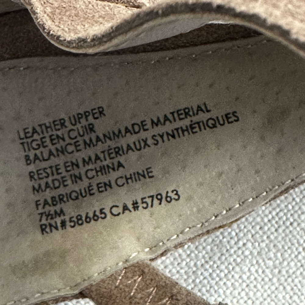 Hinge Taupe Suede Heeled Sandals - Size 7.5 - Picture 10 of 11